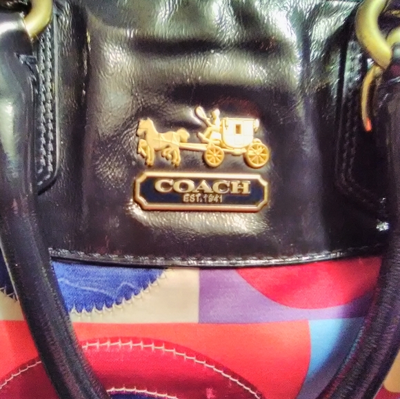 Authentic Coach purse - Picture 3 of 5